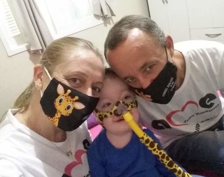 Graças à união e solidariedade, família anuncia que conseguiu valor para tratamento de João Emanuel