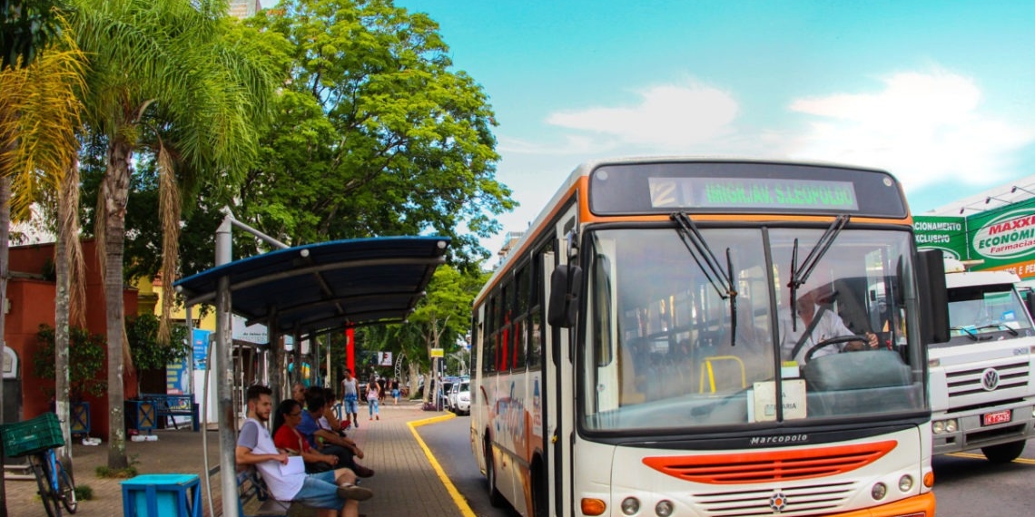 Usuários poderão acompanhar trajeto dos ônibus em tempo real através de aplicativo