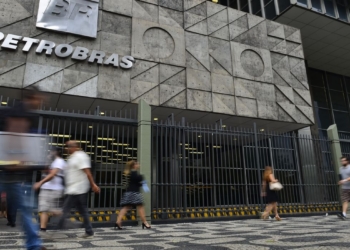 Petrobras anuncia nova alta nos preços da gasolina, diesel e gás