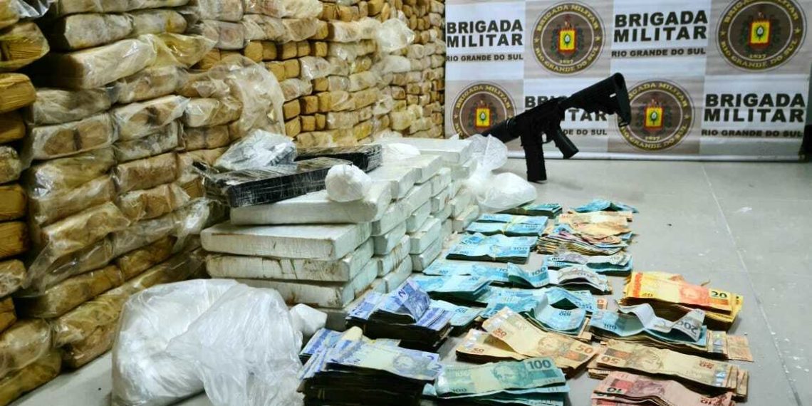 Brigada Militar faz mega apreensão de maconha em Sapiranga