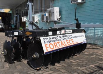 Nova Hartz adquire grade aradora para fortalecer agricultura local