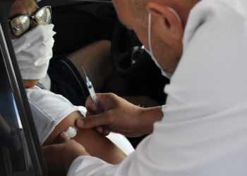 Mais 235 doses aplicadas no quinto drive-thru promovido pela Secretaria da Saúde de Nova Hartz