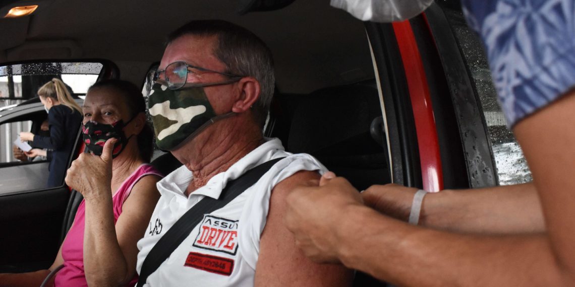 Nova Hartz terá drive-thru para vacinar pessoas com 62 anos ou mais nesta terça-feira, 20