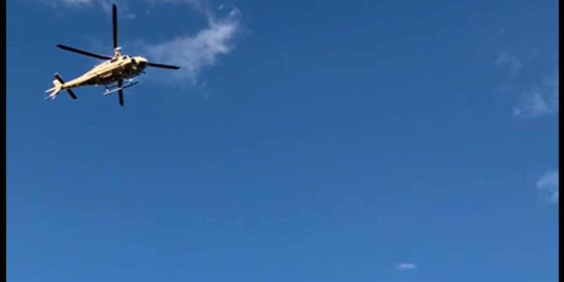 Helicóptero sobrevoa Nova Hartz na operação visibilidade da Brigada Militar