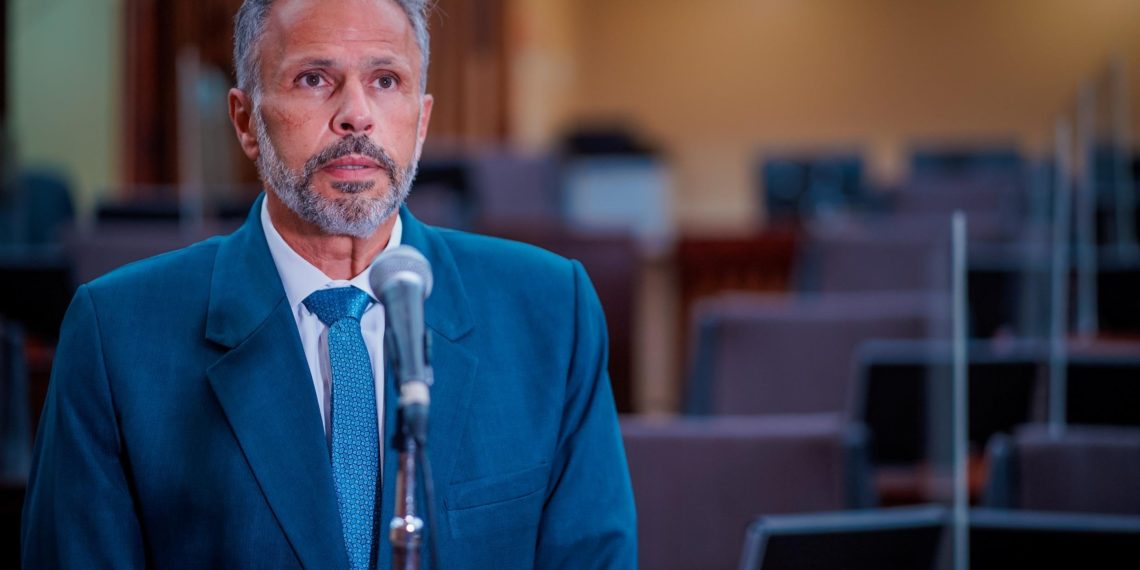 De olho nas obras das escolas estaduais, Faisal Karam, sugere Frente Parlamentar na AL/RS