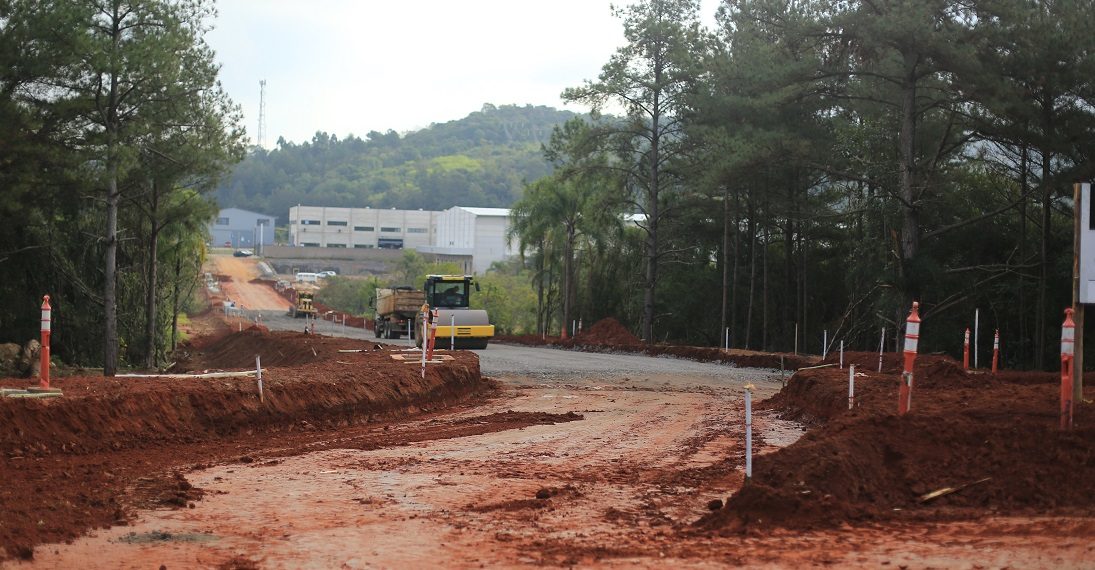 Obra na nova Rua 1 chega a 25% de conclusão em Campo Bom