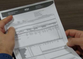Energia elétrica está mais cara: Aneel acionou bandeira vermelha, patamar 2