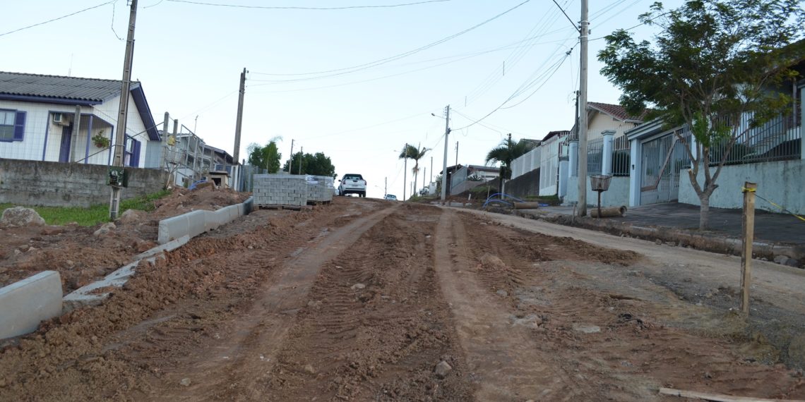 Nova Hartz promove pavimentação comunitária na Rua das Camélias
