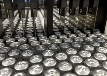 Fiocruz: produção e controle de qualidade do IFA levam 90 dias