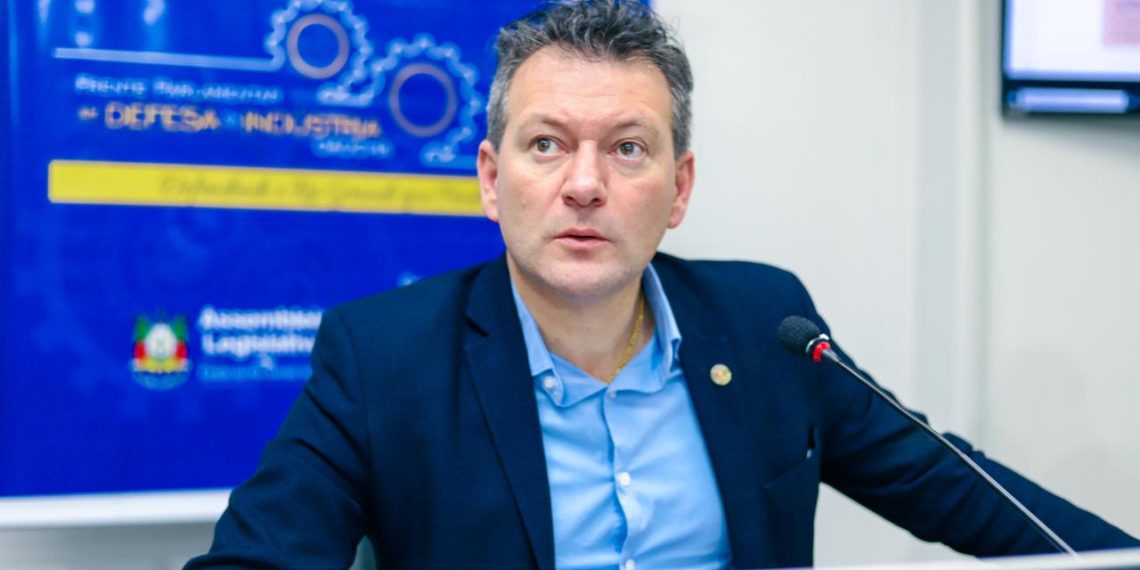 Frente liderada pelo deputado Dalciso recebe propostas para a indústria