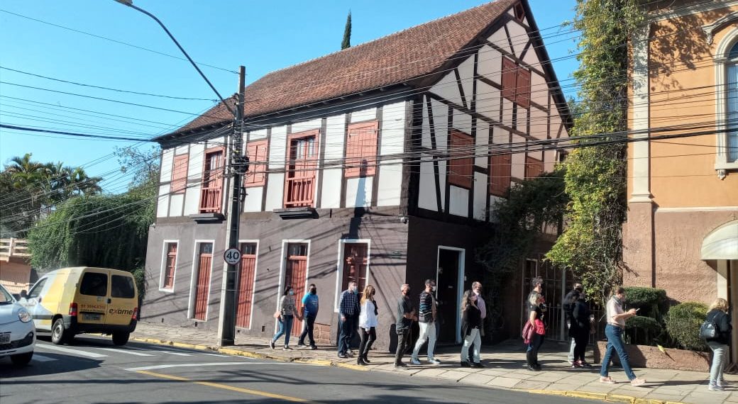 Amvars promove visita de agentes de turismo ao Vale Germânico