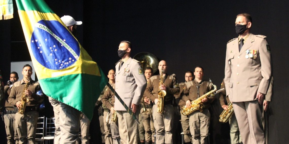 Major Beron assume comando do 32º BPM, em Sapiranga