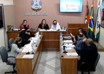 Vereadora Janice propõe adoção de uniformes escolares para todos estudantes