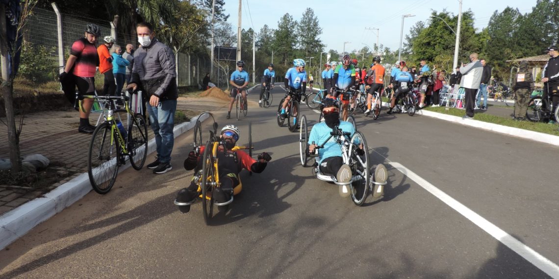 Copa União reuniu mais de 170 ciclistas em Campo Bom