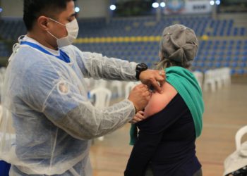 Pessoas com 26 anos ou mais poderão se vacinar nesta quarta-feira em Campo Bom