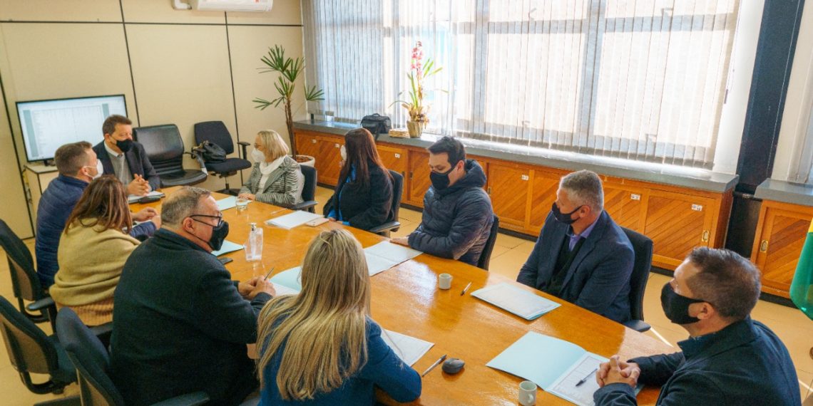 Pauta do Hospital Regional Federal ganha apoio de deputados