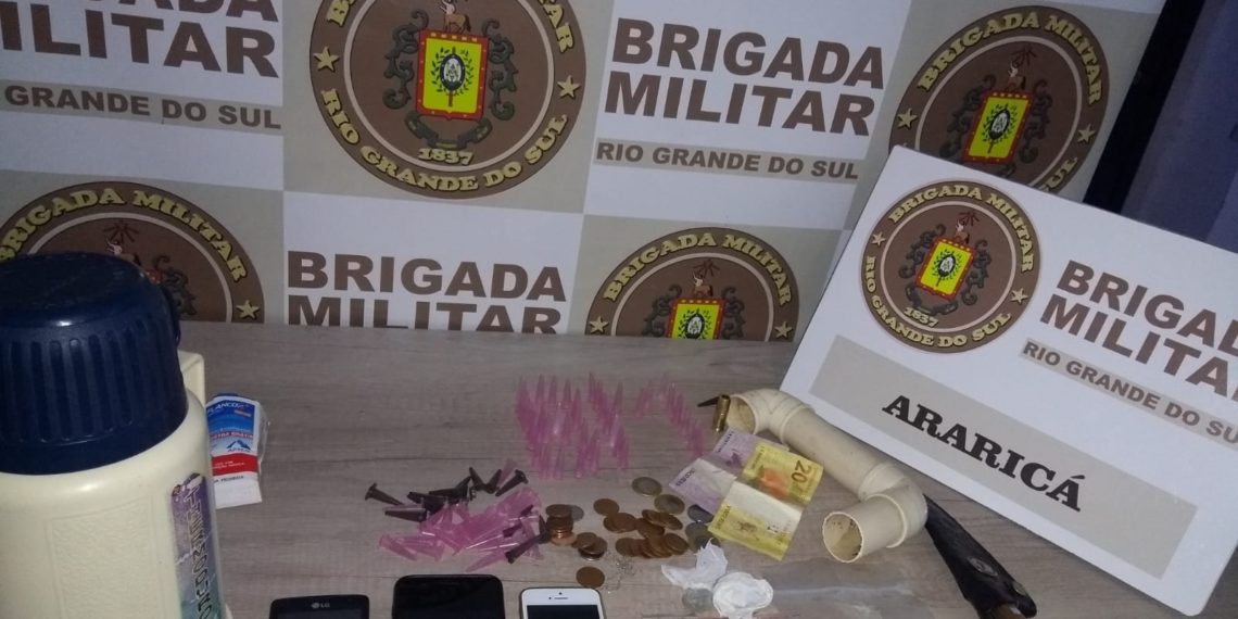 Após denúncias, Brigada Militar prende mulher por tráfico de drogas em Araricá