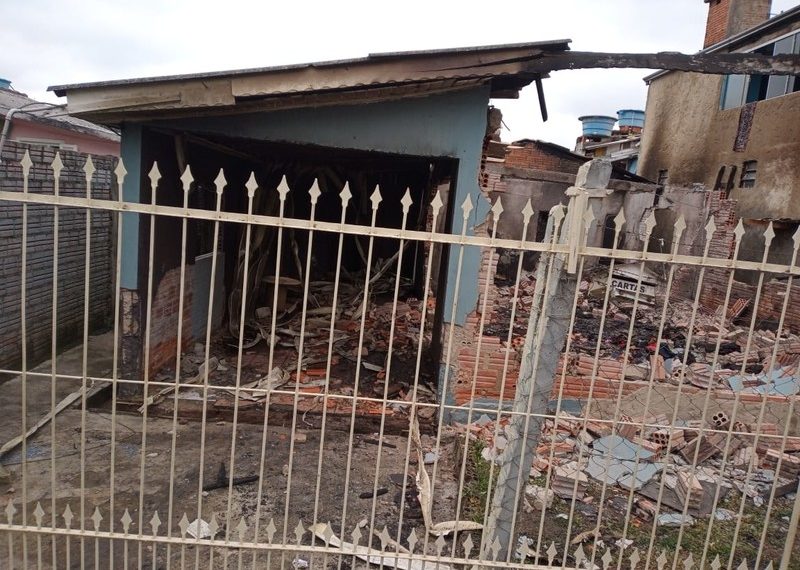 Prefeitura de Sapiranga atende família atingida por incêndio