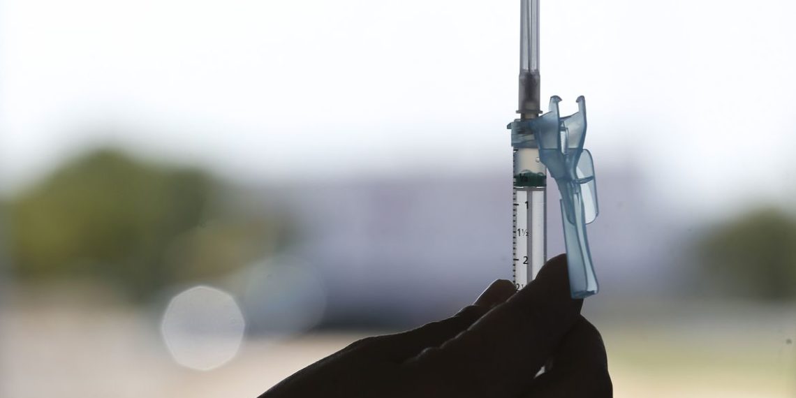 É entregue pela Butantan 4 milhões de doses de vacina ao Ministério da Saúde