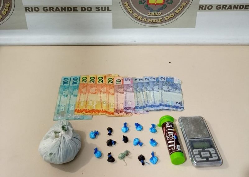 Acusado de tráfico é preso após abordagem a veículo em Sapiranga
