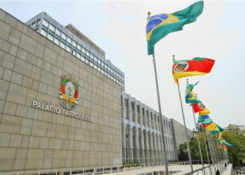 Pesquisa da Assembleia Legislativa revela que 45% dos gaúchos perderam mais da metade da renda na pandemia