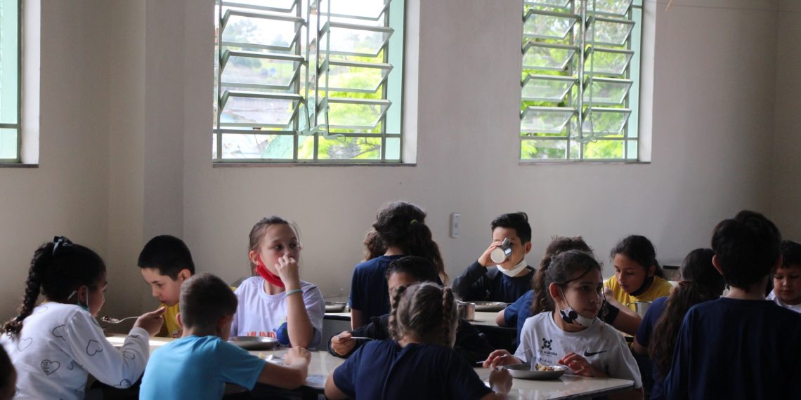 Mais de R$ 300 mil foi investido nas cozinhas das escolas pela Prefeitura de Campo Bom
