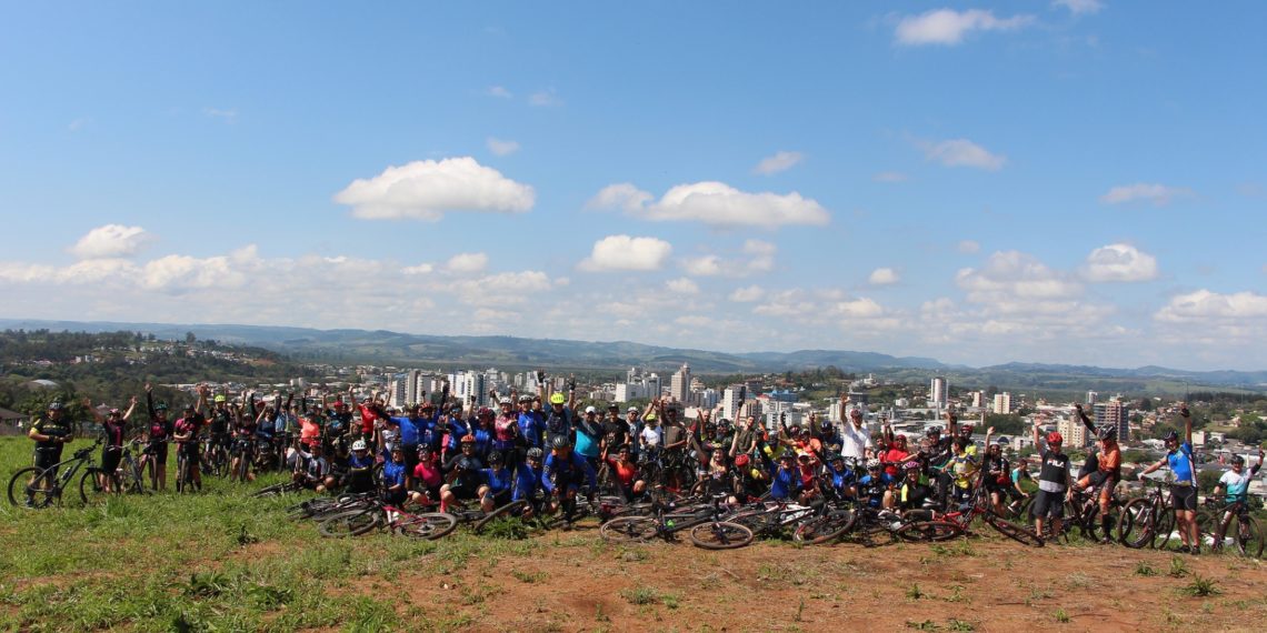 Passeio Ciclístico teve participação de cerca de 150 pessoas em Campo Bom