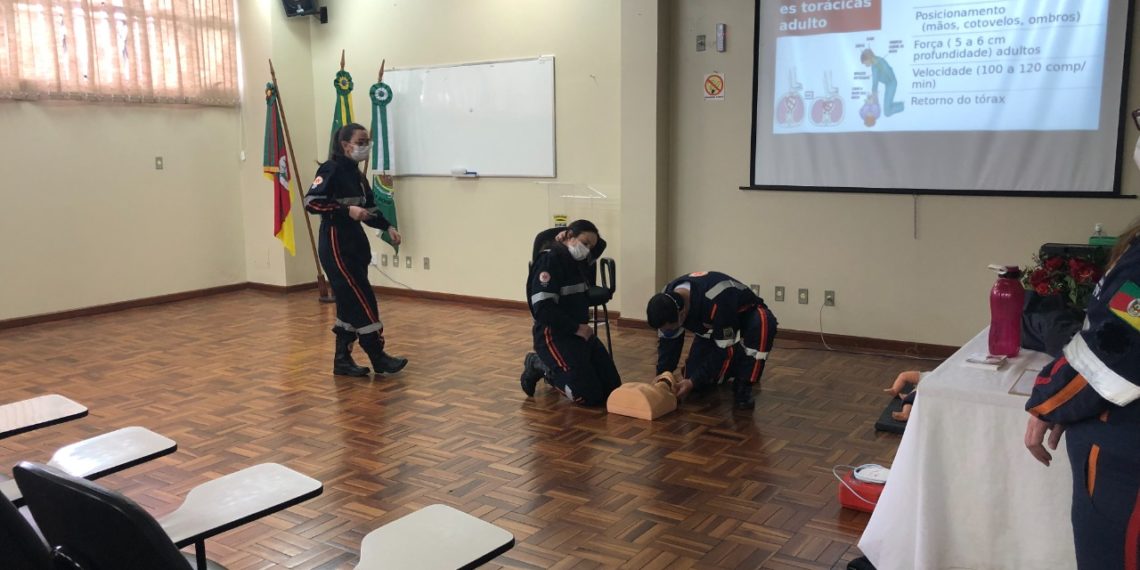 Samu de Sapiranga promove curso com técnicas de primeiros socorros