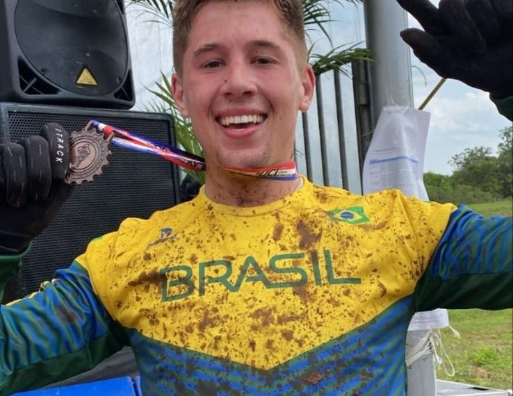 Dia de premiação no Pan-Americano de Downhill em Sapiranga