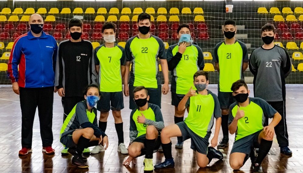 Futsal do Programa Acolher, de Campo Bom, estreia domingo no Estadual Sub-13 masculino