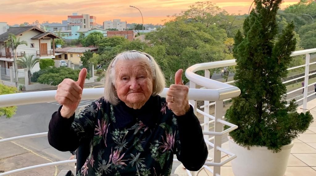 Familiares e amigos lamentam o falecimento de Olívia Hörlle, aos 108 anos