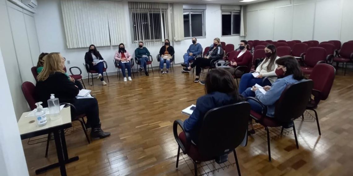 Campo Bom realiza encontro preparatório para a Conferência Nacional de Educação