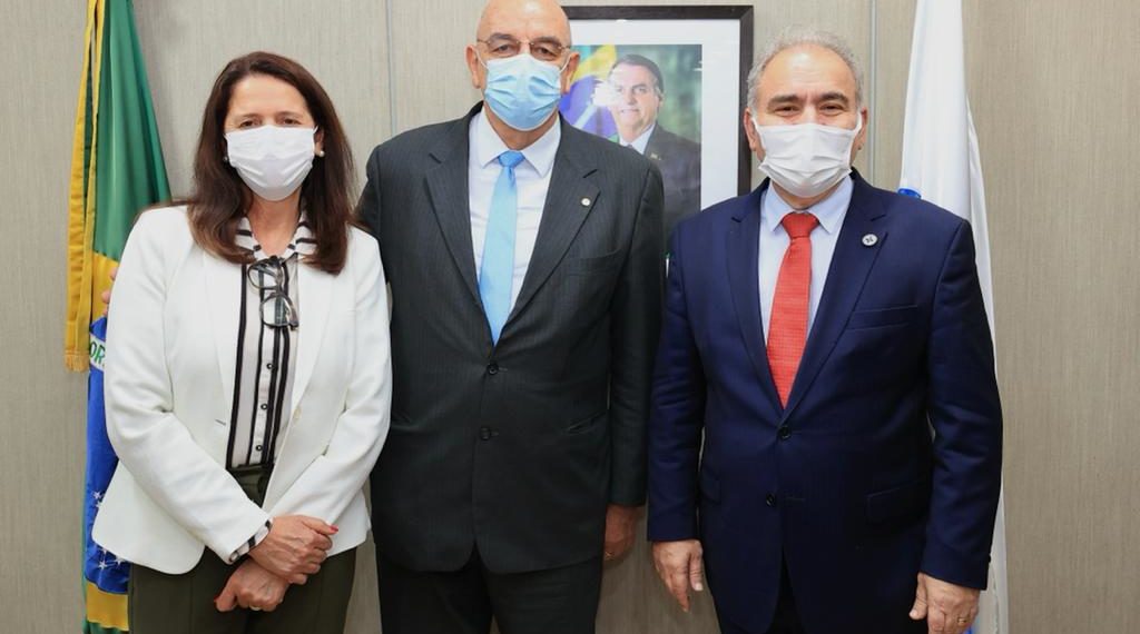 Hospital Sapiranga faz solicitação ao ministro da Saúde em Brasília