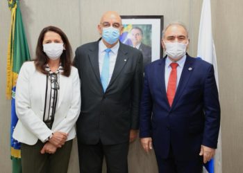 Hospital Sapiranga faz solicitação ao ministro da Saúde em Brasília