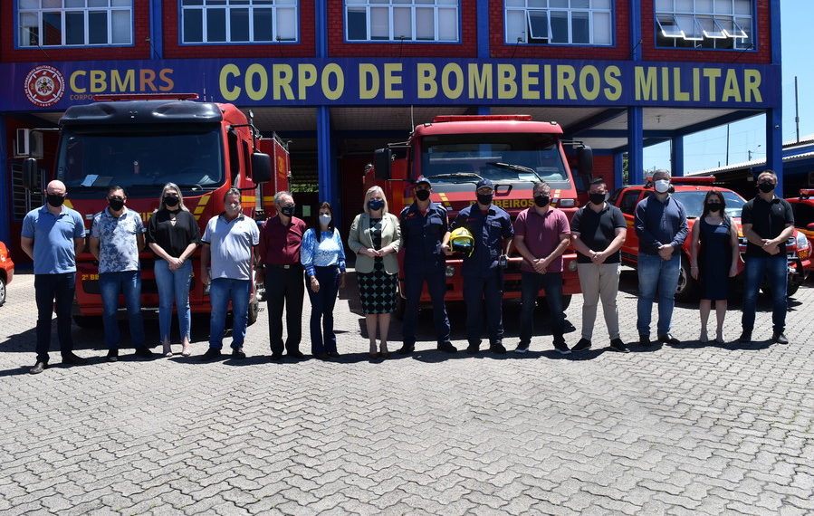 Corpo de Bombeiros recebe equipamentos da Prefeitura de Sapiranga