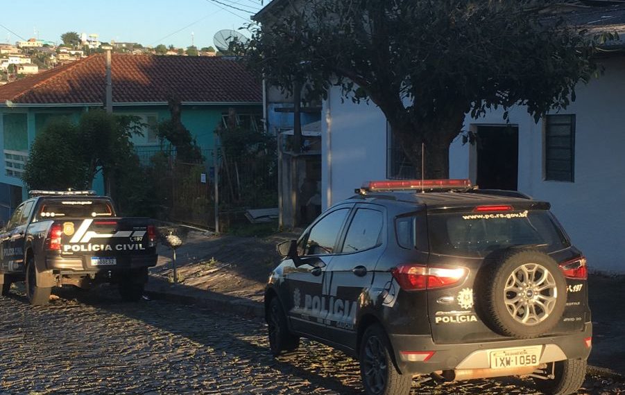 Megaoperação reúne 300 policiais em repressão contra o tráfico de drogas em Sapiranga. Confira imagens: