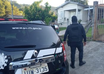 Megaoperação reúne 300 policiais em repressão contra o tráfico de drogas em Sapiranga. Confira imagens: