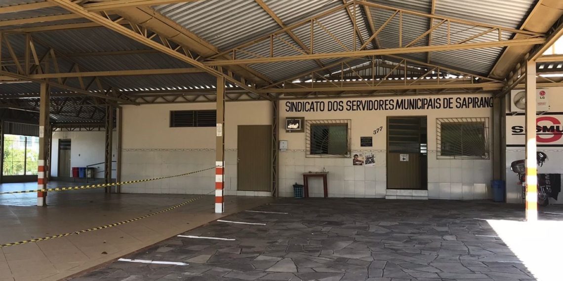 Sismus Sapiranga parabeniza os colegas pelo Dia do Servidor Público