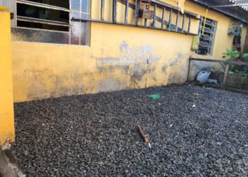 Prefeitura estuda solução para os alagamentos em rua do bairro Sete