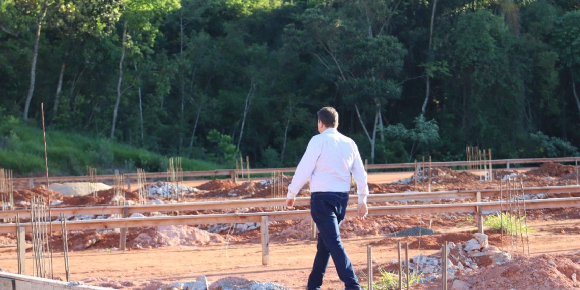Iniciam as obras da escola infantil do bairro Firenze em Campo Bom