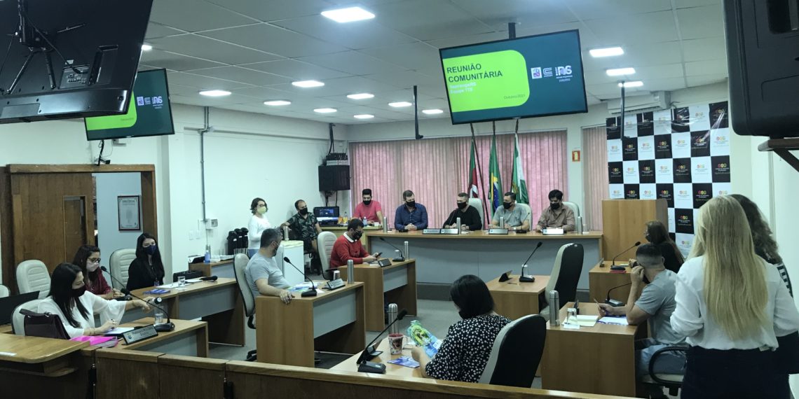 Câmara de Sapiranga recebe equipe da Corsan para reunião sobre rede de esgoto
