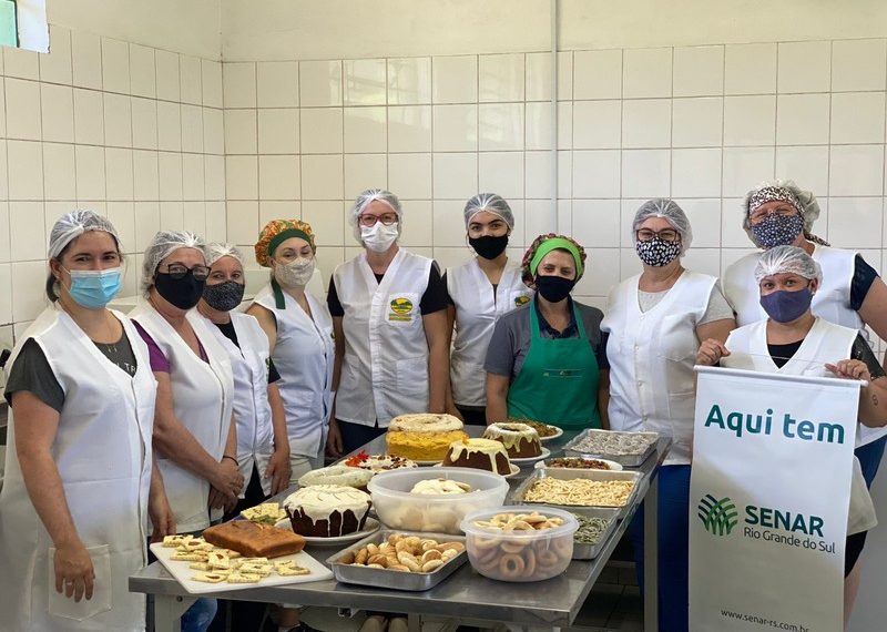 Curso de produção de alimentos à base de arroz e derivados é promovido pelo Cemeam de Sapiranga
