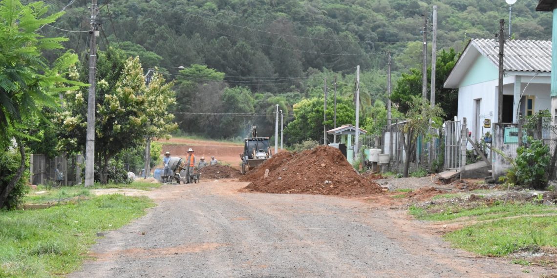Nova Hartz investe na pavimentação do município