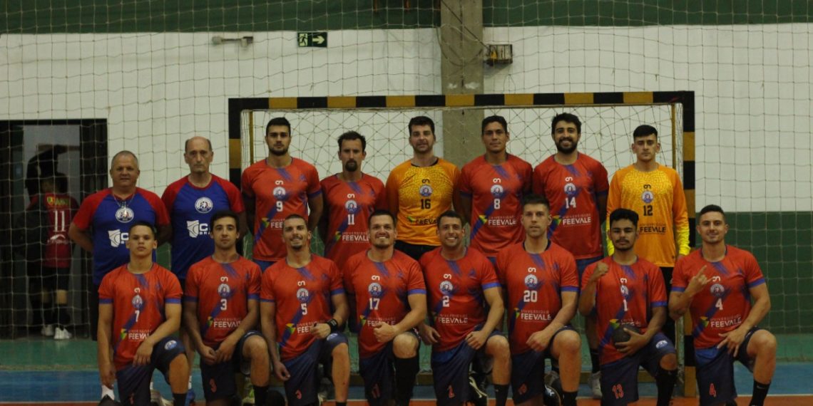 AECB/Feevale de Campo Bom é semifinalista do Gaúcho de Handebol Masculino