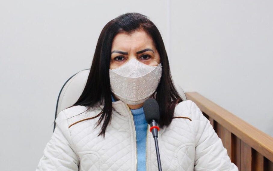 Coluna de política: Vereadora Olivia indica