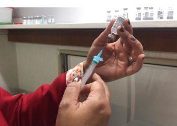 Portaria proíbe demissão de trabalhador não vacinado contra covid-19