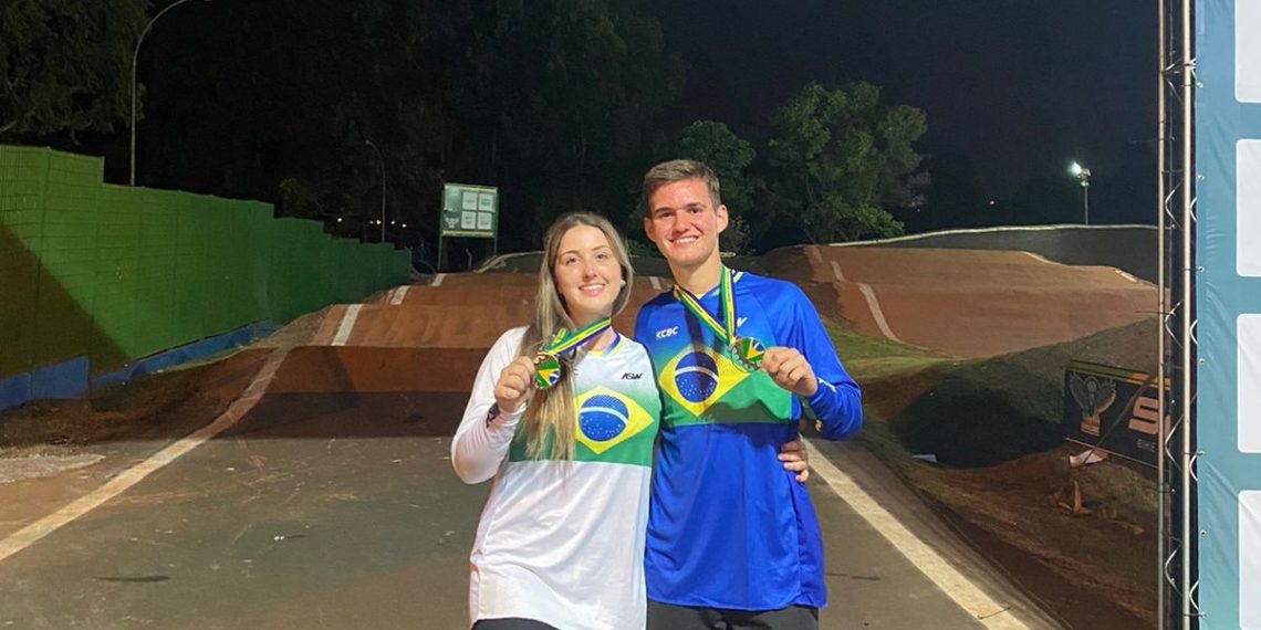 Atletas sapiranguenses são campeões no Brasileiro de BMX