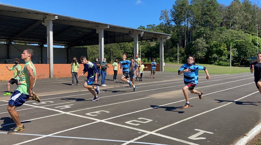 1° Copa Repercussão de Atletismo Escolar teve início nesta terça-feira, 9