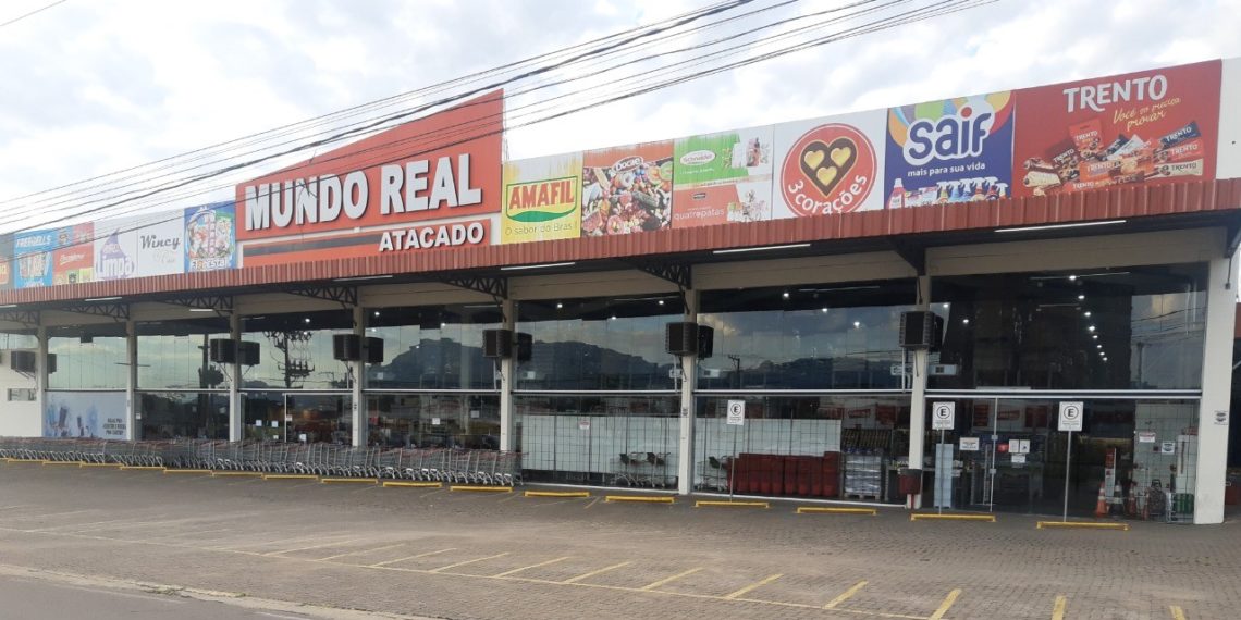 Mundo Real Atacado oferece ao cliente grandes variedades e preços diferenciados
