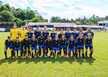 Meninos do Programa Acolher de Campo Bom estão nas semifinais da Liga de Futebol Encosta da Serra